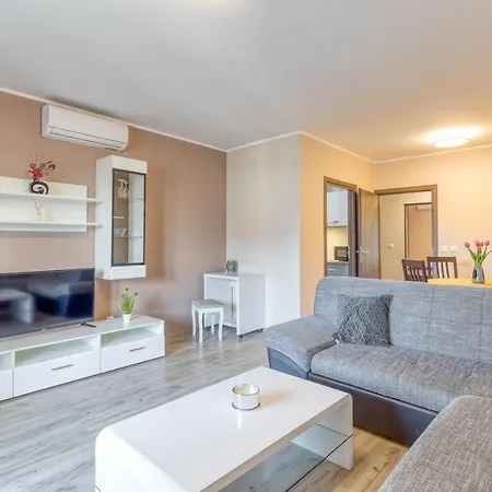 Kim Apartment Porec