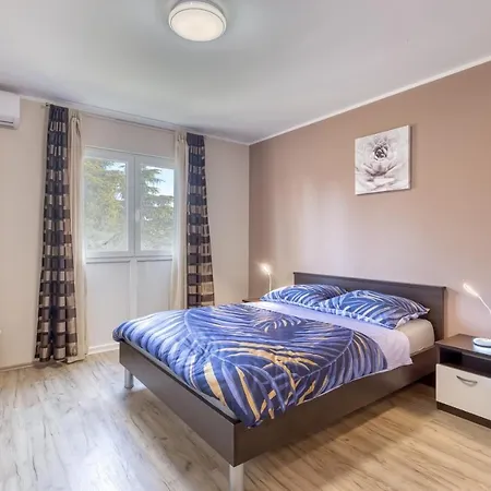 Kim Apartment Porec